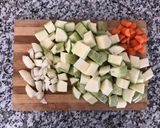 A picture of step 1 of Zucchini with Olive oil and Mint.