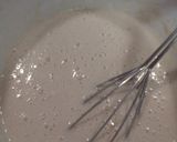 A picture of step 3 of Strawberry crepes.