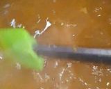 A picture of step 3 of Orange popsicle.