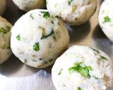 A picture of step 2 of Farali Dahi Vada.
