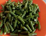Foto langkah ke 2 dari resep Cumi hitam kacang panjang.