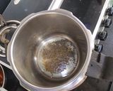 ખીચડી(Khichdi Recipe in Gujarati) રેસીપી સ્ટેપ1ફોટો