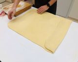 Vajas leveles tészta (tojásmentes) recept fázis 14 fotója