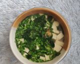 Foto langkah ke 4 dari resep 592. Sup Tahu Kelor Kucai.