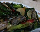 Foto langkah ke 7 dari resep Oseng ikan asin peda daun melinjo muda pete.