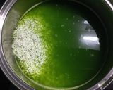 Hình bước làm 2 của món Xôi lá dứa - cánh gà chiên nước mắm