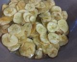 A picture of step 3 of Banana chips.