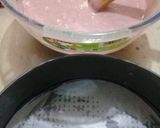 A picture of step 3 of Strawberry Cream Cake.