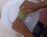 Foto langkah ke 11 dari resep Vietnam Spring Roll.
