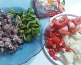 Foto langkah ke 1 dari resep Cumi Asin Pete.