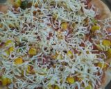 ચીઝ કોર્ન પીઝા (Cheese Corn Pizza Recipe In Gujarati) રેસીપી સ્ટેપ5ફોટો