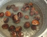 A picture of step 1 of Chestnut and potato soup.