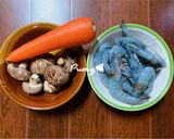 รูปขั้นตอนการทำที่ 1 ของ ผัดเห็ดหอมกุ้งสด🍄🦐
