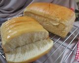 Foto langkah ke 7 dari resep Milk Bread / Resep dasar roti / roti tawar tanpa telur.
