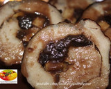 Foto del paso 13 de la receta: Lomo de cerdo relleno con manzanas y ciruelas sin horno - Recetas Navideñas