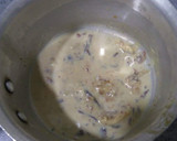 A picture of step 2 of Banana &Dates Shake.