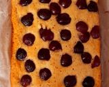 Ricottás joghurtos kevert süti cseresznyével recept fázis 9 fotója