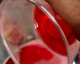 Foto del paso 2 de la receta: Gelatina divertida para fiestas infantiles