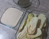 Foto del paso 1 de la receta: Milanesas de berenjenas 🍆 con ensalada de tomate 🍅