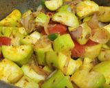 A picture of step 3 of Lauki ki bhujia.