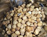 A picture of step 2 of Sattu Ladoo.