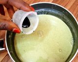 A picture of step 5 of Green & white panna cotta.
