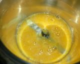A picture of step 2 of Strawberry soup.
