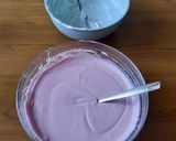 Foto del passaggio 10 della ricetta Cheesecake allo yogurt e lamponi