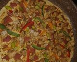 صورة لخطوة 4 من وصفة بيتزا إيطالي بعجينة هشه 🍕