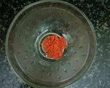A picture of step 1 of Chettinad Scrambled Egg masala.