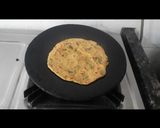 A picture of step 5 of Methi thepla.