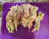A picture of step 1 of Pesto mozzarella chicken.