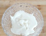 A picture of step 1 of Thousands Island sauce(homemade) with bread Toast.