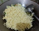 Foto langkah ke 2 dari resep Mie goreng.
