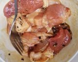 รูปขั้นตอนการทำที่ 1 ของ หมูพริกไทยดำ