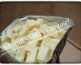 A picture of step 1 of Alawan madara (Milk candy).