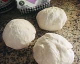 Foto del paso 2 de la receta: MUZZARELLA😋😋MUCHA MUZZARELLA🤩🤩 EN UNA PIZZA FUGAZA CON MUZZARELLA 😋🍕🤩🍕
