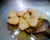 A picture of step 10 of Pea Samosas.