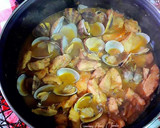 Foto del paso 21 de la receta: Tacos de pechuga de pollo al curry hingú con almejas japonesas