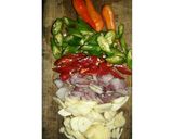Foto langkah ke 3 dari resep Tumis jamur tiram.