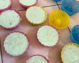 Foto langkah ke 5 dari resep Bolu Kukus Pandan Meises.