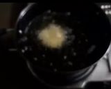 A picture of step 8 of Medhu vadai / Urad Vadai.