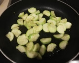 Foto del paso 2 de la receta: Tortilla de patata y calabacín