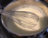 Une image de l'étape 4 de Sauce au gorgonzola.