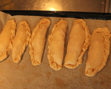 Foto del paso 7 de la receta: 3 berrugas (empanadas) tres