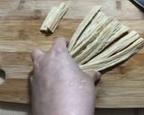 Hình bước làm 1 của món Tàu hủ ky xào nấm chay