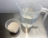 A picture of step 1 of Deany's plain Thai Kao Tom/rice soup (congee).