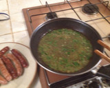 Foto del paso 2 de la receta: Salchichas frescas de cerdo con salsa al curry