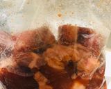 A picture of step 3 of Pork karaage.