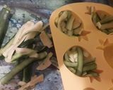 A picture of step 1 of Egg muffins wrapped in Zucchini.